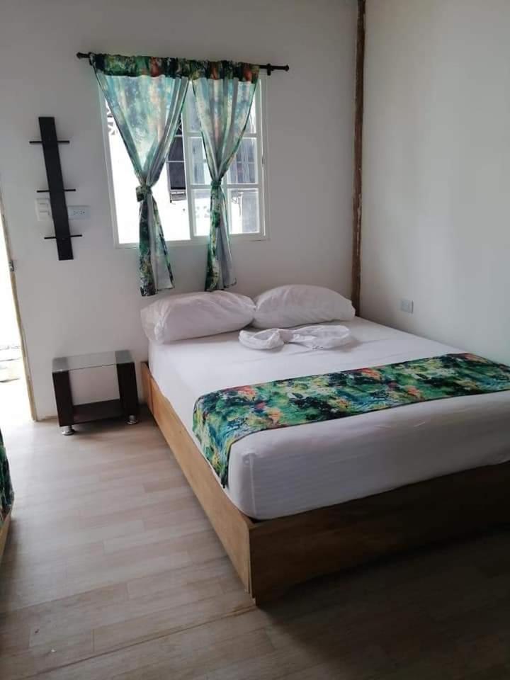 Hostal Punta Cangrejo San Onofre 外观 照片