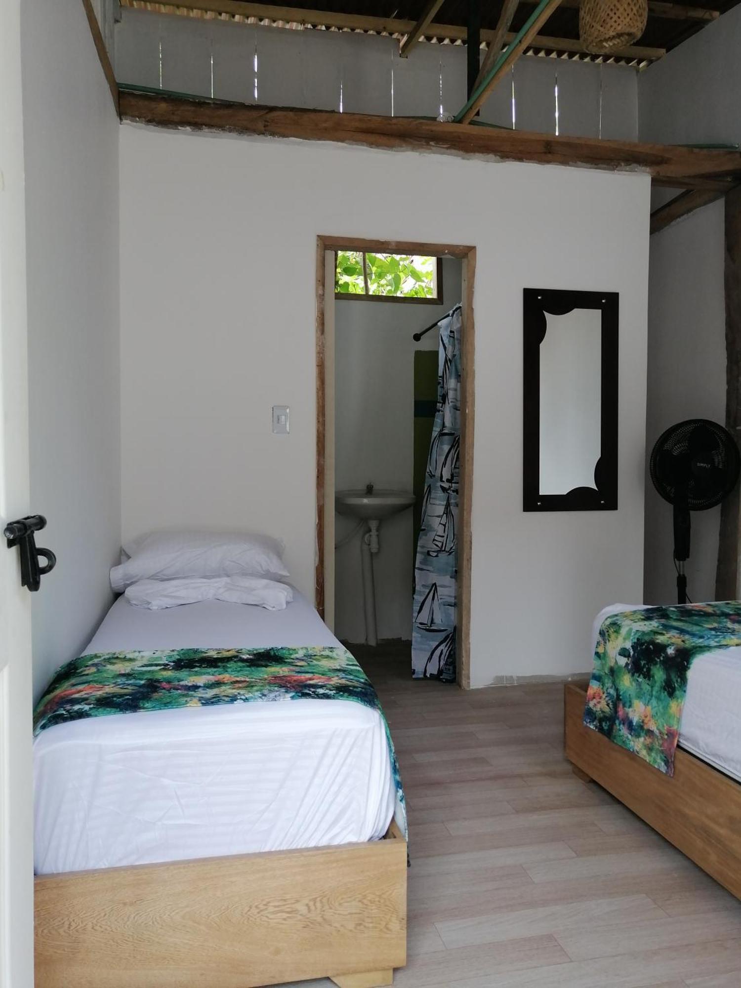 Hostal Punta Cangrejo San Onofre 外观 照片