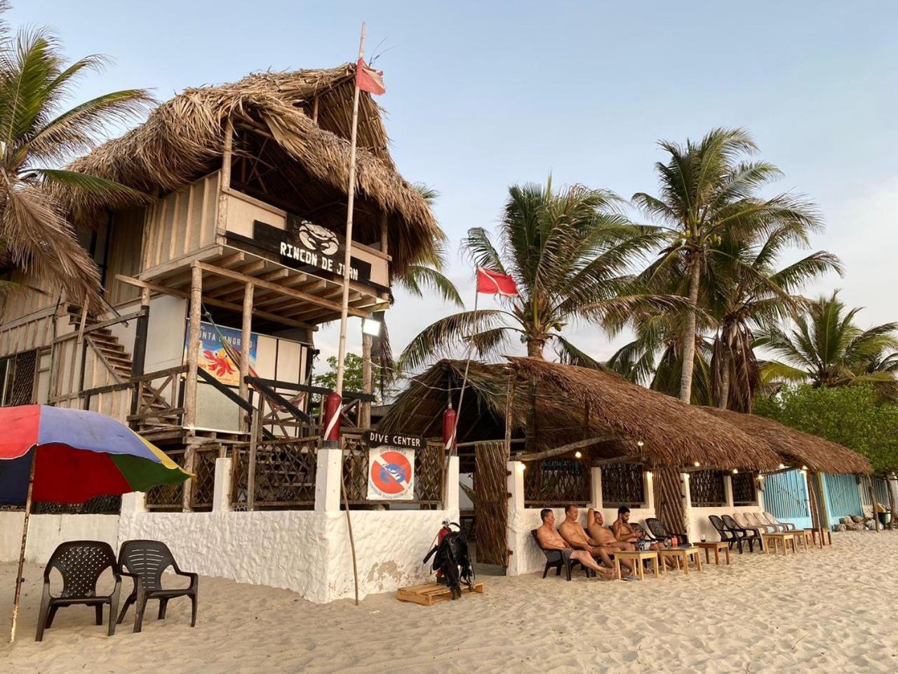 Hostal Punta Cangrejo San Onofre 外观 照片