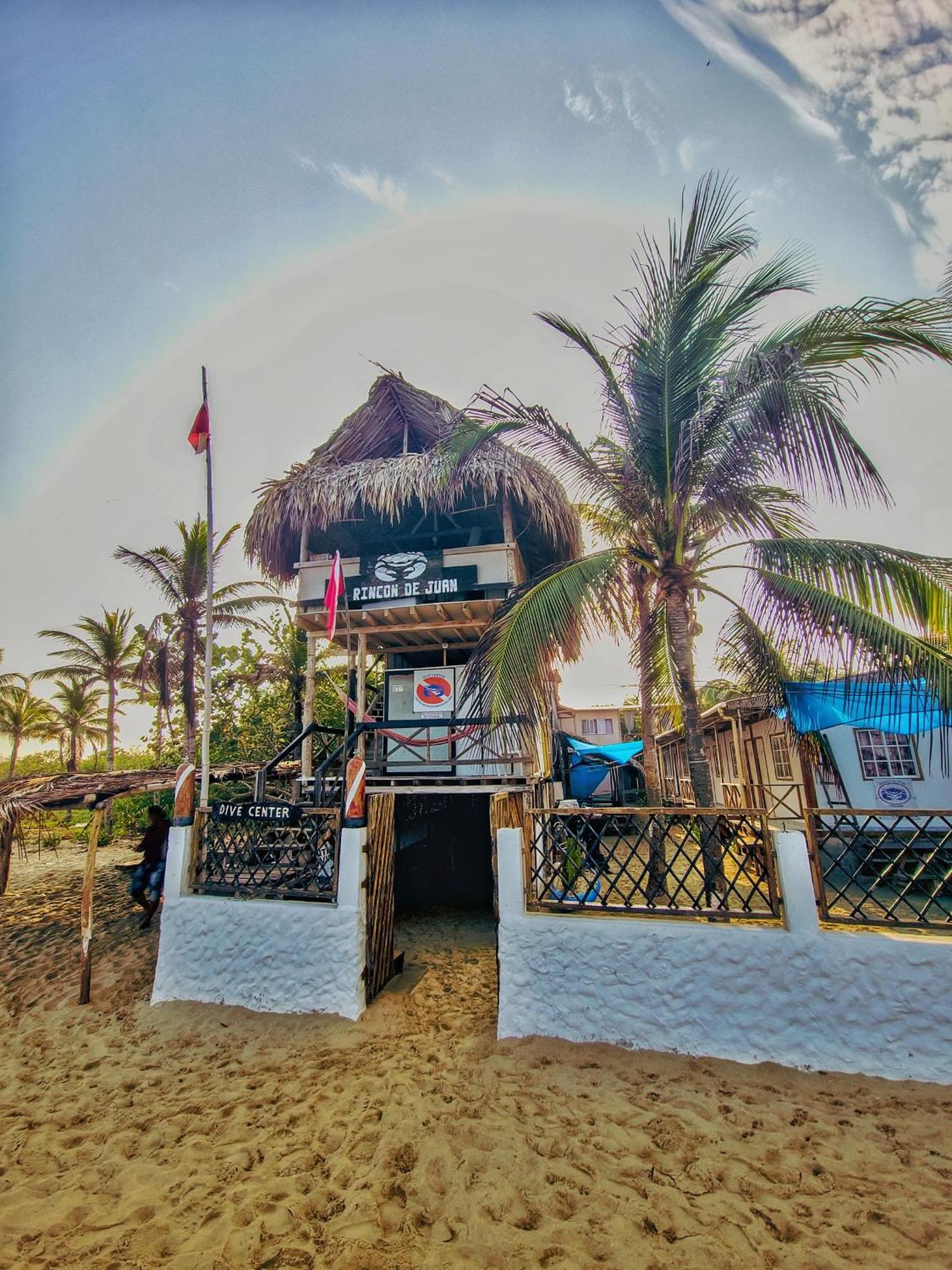 Hostal Punta Cangrejo San Onofre 外观 照片